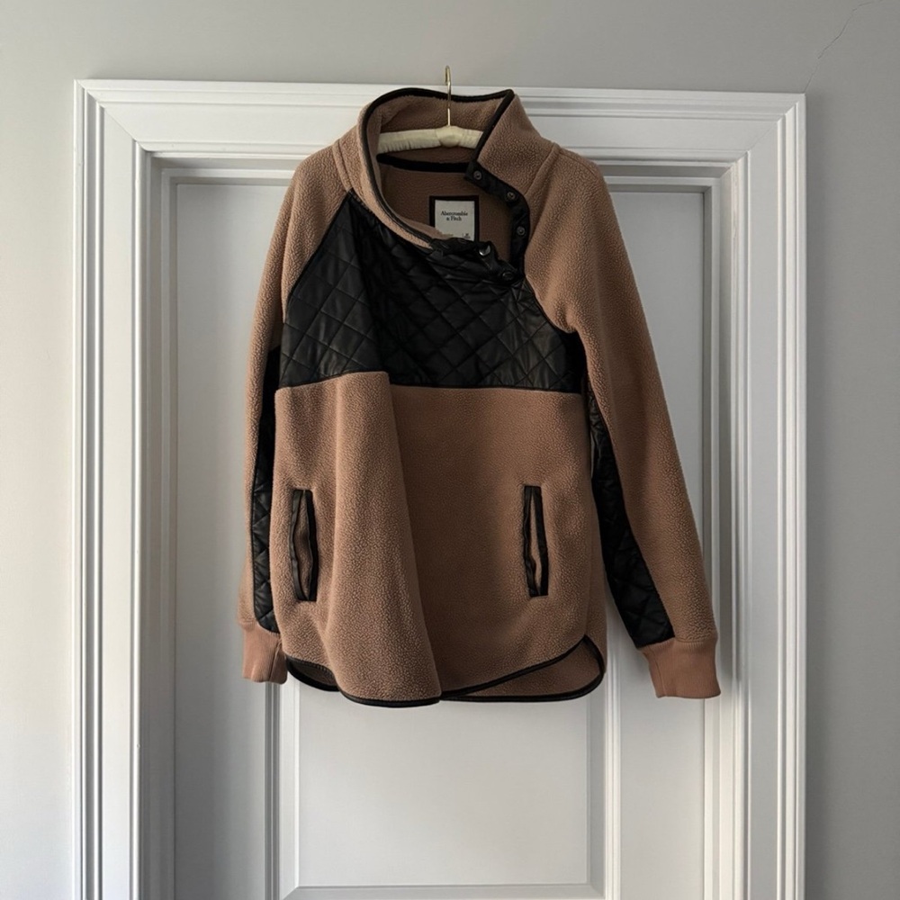 Abercrombie and Fitch sweatshirt